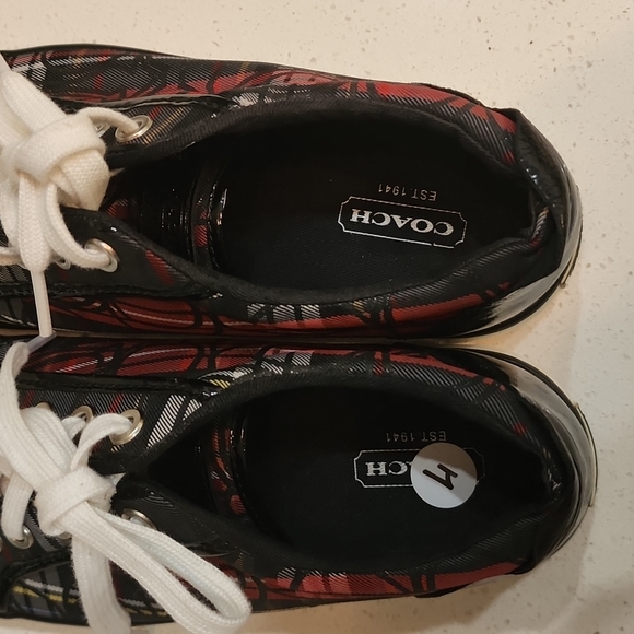 Coach Barrett Sneakers - Picture 5 of 10